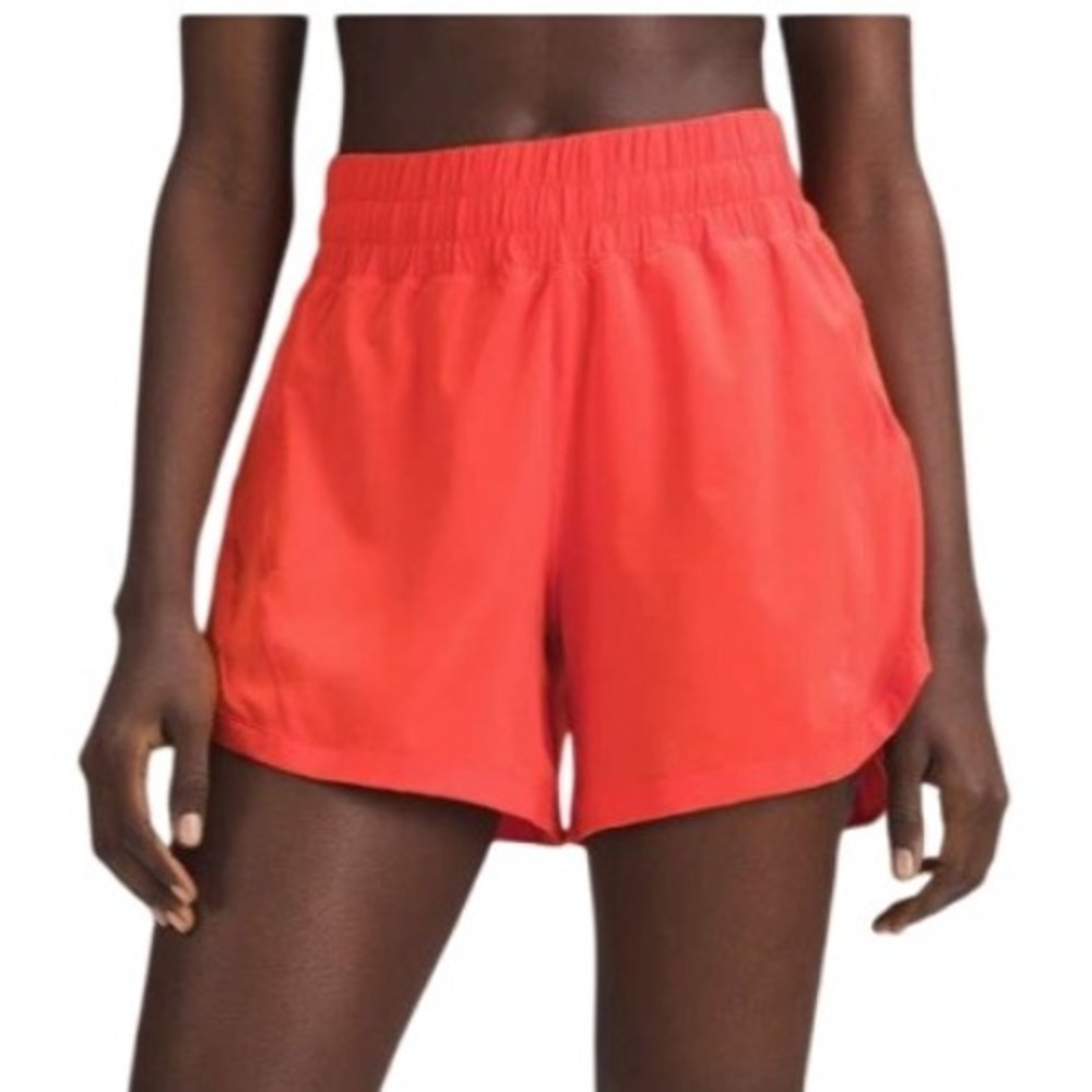 lululemon athletica track that mid rise shorts